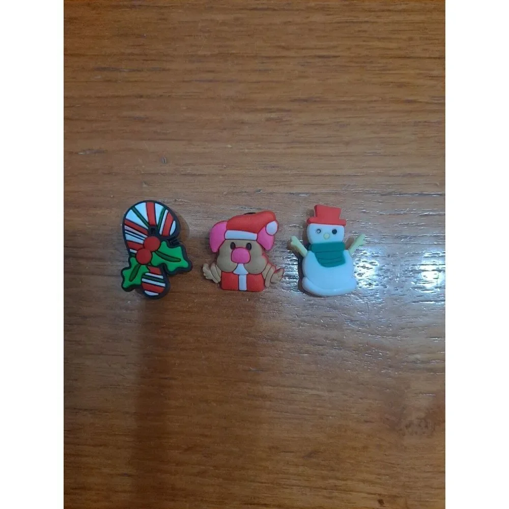 Lot Of 3 Christmas Holiday Themed Croc Charm Jibz Snowmen Reindeer ‎ Candy Cane